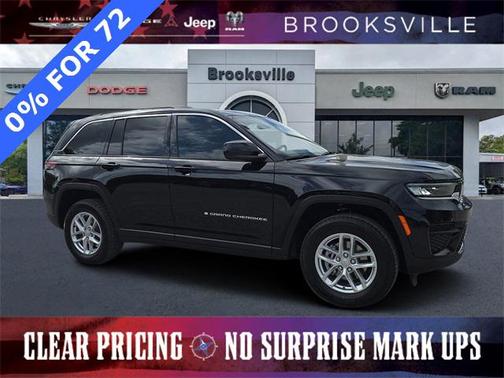 2025 Jeep Grand Cherokee Laredo