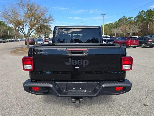 2025 Jeep Gladiator Nighthawk