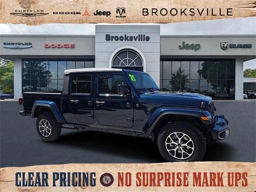 2025 Jeep Gladiator Sport S