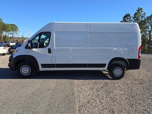2025 RAM ProMaster 2500 Tradesman