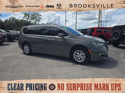 2022 Chrysler Pacifica Touring L