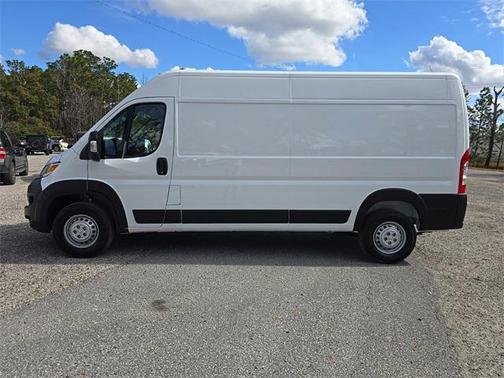 2025 RAM ProMaster 2500 Tradesman
