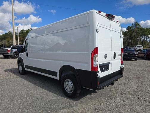 2025 RAM ProMaster 2500 Tradesman