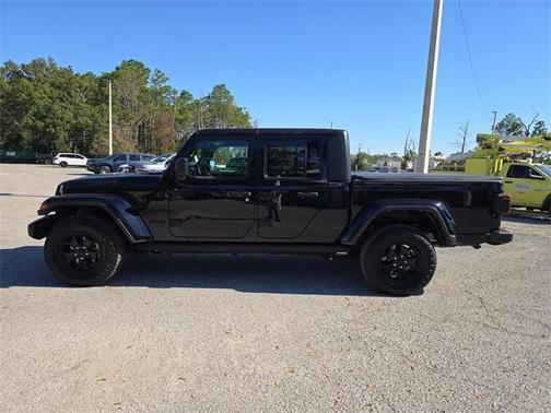 2021 Jeep Gladiator Willys 4x4