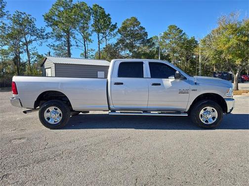 2018 RAM 2500 Tradesman Crew Cab 4x4 8' Box