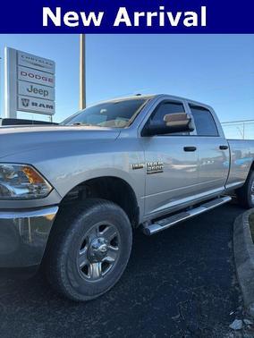 2018 RAM 2500 Tradesman Crew Cab 4x4 8' Box