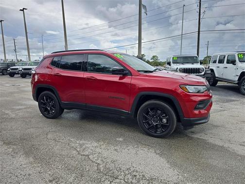2025 Jeep Compass Latitude
