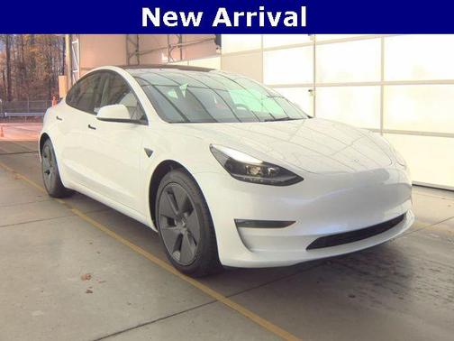 2023 Tesla Model 3 Standard Range