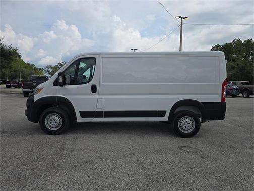 2025 RAM ProMaster 2500 Tradesman