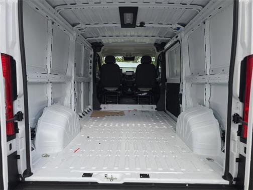 2025 RAM ProMaster 2500 Tradesman