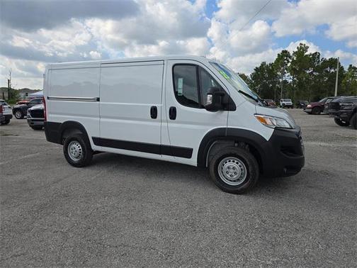 2025 RAM ProMaster 2500 Tradesman