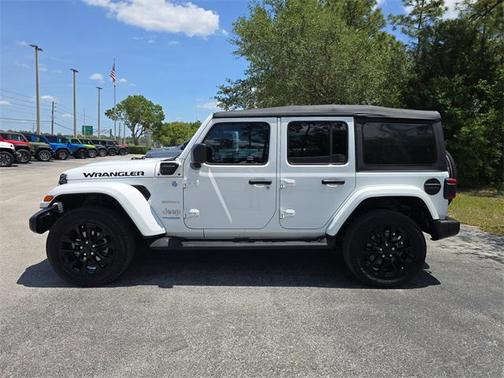 2022 Jeep Wrangler Unlimited 4xe Sahara