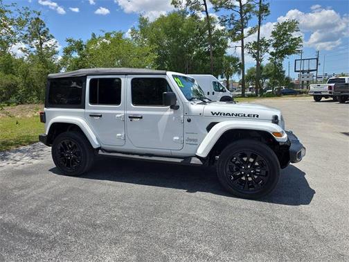 2022 Jeep Wrangler Unlimited 4xe Sahara
