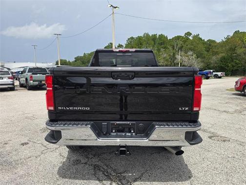 2024 Chevrolet Silverado 2500 LTZ