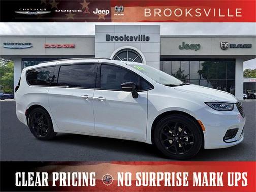 2026 Chrysler Pacifica Limited