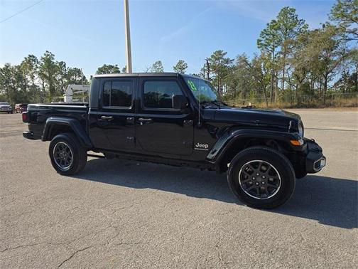 2023 Jeep Gladiator Overland