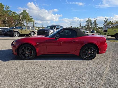 2018 FIAT 124 Spider Base