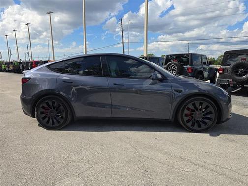 2023 Tesla Model Y Performance Dual Motor All-Wheel Drive