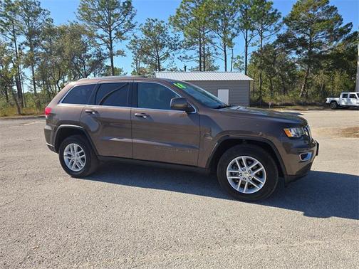2018 Jeep Grand Cherokee Laredo E