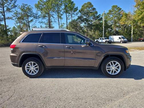 2018 Jeep Grand Cherokee Laredo E