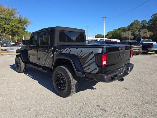 2021 Jeep Gladiator Willys 4x4
