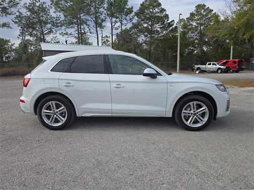 2025 Audi Q5 55 S line Premium Plus