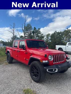 2023 Jeep Gladiator Overland