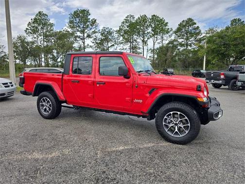2023 Jeep Gladiator Overland