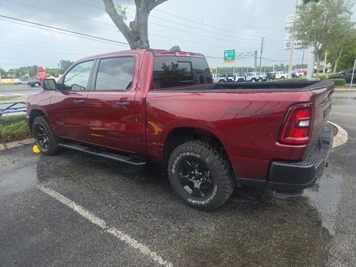 2025 RAM 1500 Warlock Crew Cab 4x4 5'7' Box
