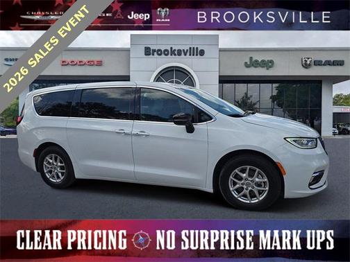 2024 Chrysler Pacifica Touring