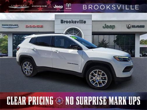 2023 Jeep Compass Latitude Lux