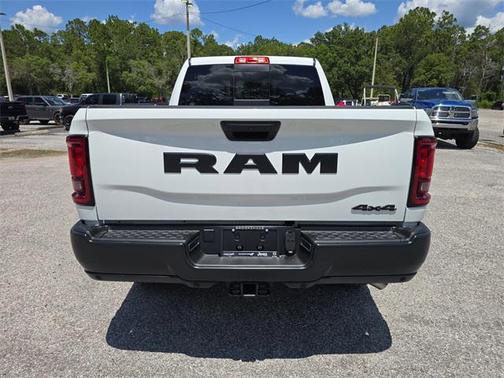 2025 RAM 3500 Tradesman Crew Cab 4x4 6'4' Box