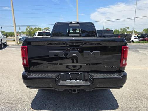 2025 RAM 2500 Laramie Crew Cab 4x4 6'4' Box