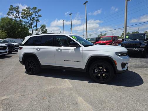 2025 Jeep Grand Cherokee Limited X