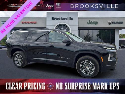 2024 Chevrolet Traverse LT