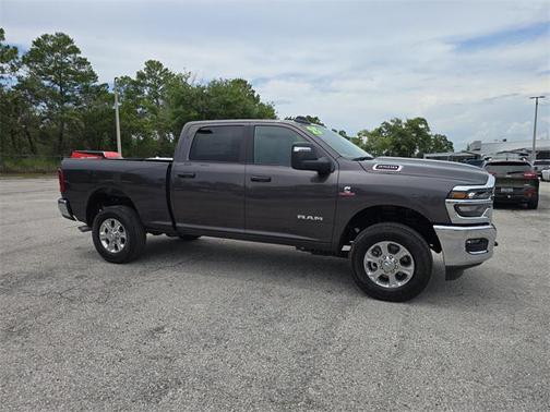 2025 RAM 2500 Big Horn Crew Cab 4x4 6'4' Box