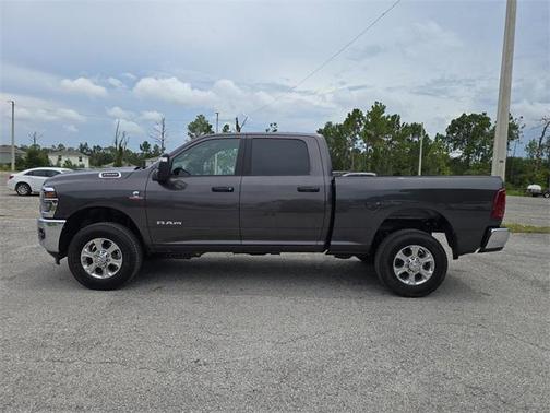2025 RAM 2500 Big Horn Crew Cab 4x4 6'4' Box