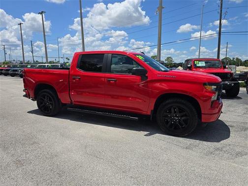 2024 Chevrolet Silverado 1500 Custom