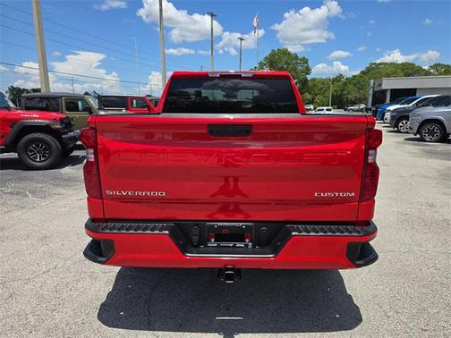 2024 Chevrolet Silverado 1500 Custom