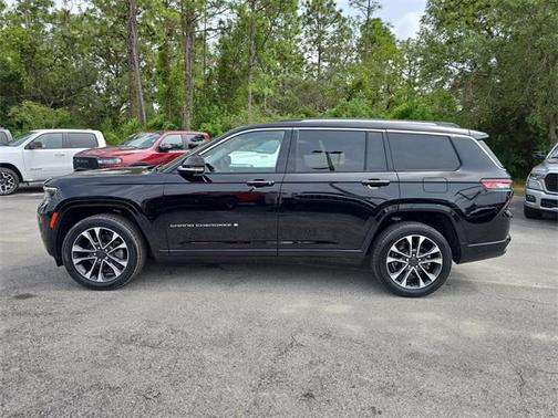 2022 Jeep Grand Cherokee L Overland