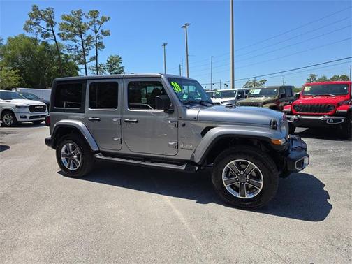 2020 Jeep Wrangler Unlimited Sahara