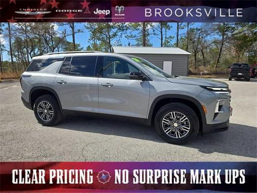 2024 Chevrolet Traverse LT