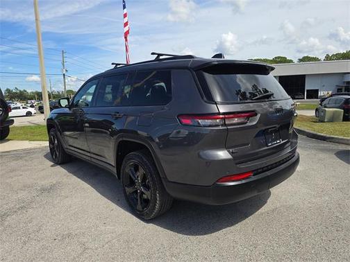 2022 Jeep Grand Cherokee L Altitude