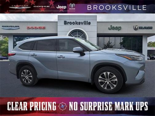 2021 Toyota Highlander XLE