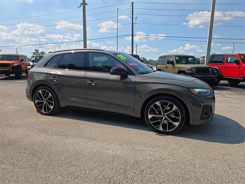 2023 Audi SQ5 3.0T Premium Plus