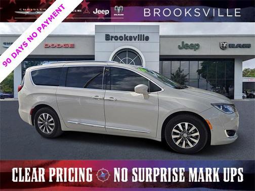 2020 Chrysler Pacifica Touring-L Plus