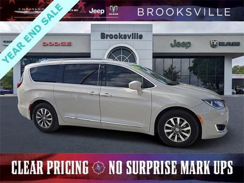 2020 Chrysler Pacifica Touring-L Plus