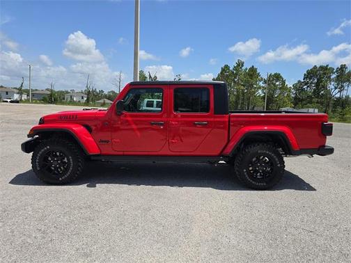2025 Jeep Gladiator Willys