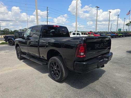 2025 RAM 2500 Big Horn Crew Cab 4x4 6'4' Box