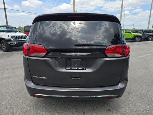 2020 Chrysler Pacifica Touring-L Plus